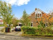 4 bedroom detached house for sale in Pennine Road,...
