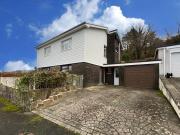 4 Bedroom Detached House For Sale In Pontsarn