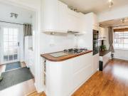 4 bedroom detached house for sale in Porchfield Close,...