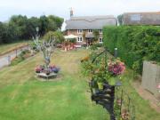4 bedroom detached house for sale in Quarr Cottages...