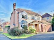 4 bedroom detached house for sale in Quarry Close...