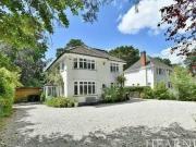 4 bedroom detached house for sale in Queens Road...