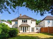 4 Bedroom Detached House For Sale In Redhill