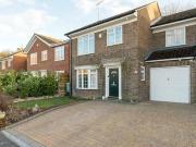 4 bedroom detached house for sale in Regent Way Frimley...