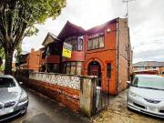4 bedroom detached house for sale in Reynolds Road...