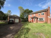4 bedroom detached house for sale in Ridgeway,...