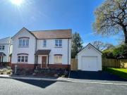 4 Bedroom Detached House For Sale In Ringwood Road