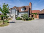 4 bedroom detached house for sale in Saxon Way, Tovil,...