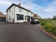 4 bedroom detached house for sale in Shirehampton Road,...