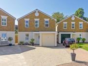 4 Bedroom Detached House For Sale In Sittingbourne, Kent