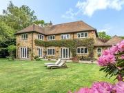 4 Bedroom Detached House For Sale In Slough