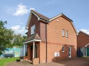 4 Bedroom Detached House For Sale In Slough, Berkshire