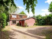 4 Bedroom Detached House For Sale In St. Albans