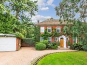 4 Bedroom Detached House For Sale In Stanmore