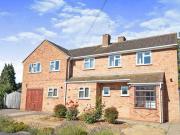 4 bedroom detached house for sale in Stannells Close...