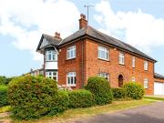4 bedroom detached house for sale in Station Road, Bow...