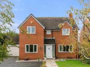 4 Bedroom Detached House For Sale In Stoke Orchard,...