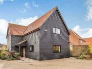 4 bedroom detached house for sale in Stowupland...