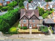 4 bedroom detached house for sale in Sunnycroft Road,...