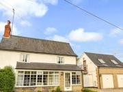4 Bedroom Detached House For Sale In Swindon, Wiltshire