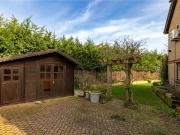 4 bedroom detached house for sale in The Lawns, Clerk...