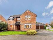 4 bedroom detached house for sale in Thornton Close...