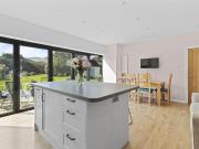 4 bedroom detached house for sale in Thurrock Close,...