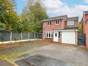 4 bedroom detached house for sale in Titchfield Close,...