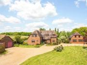 4 Bedroom Detached House For Sale In Tonbridge, Kent 4 Bedroom Detached House For Sale In Tonbridge, Kent