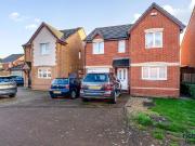 4 bedroom detached house for sale in Tracy Close, Abbey...