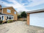 4 Bedroom Detached House For Sale In Twyford, Berkshire