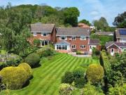 4 Bedroom Detached House For Sale In Upleadon