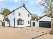 4 Bedroom Detached House For Sale In Upminster