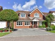 4 bedroom detached house for sale in Upper Shirley,...