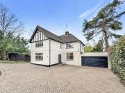 4 Bedroom Detached House For Sale In Uxbridge