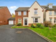 4 bedroom detached house for sale in Veysey Close,...