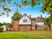4 bedroom detached house for sale in Walderslade Road,...