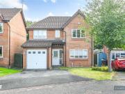 4 bedroom detached house for sale in Waverley Drive,...