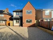 4 Bedroom Detached House For Sale In Wellesbourne