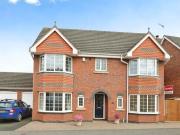 4 Bedroom Detached House For Sale In Wellesbourne