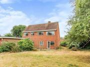 4 bedroom detached house for sale in West Amesbury...