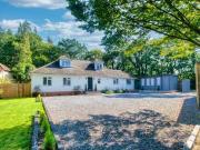 4 Bedroom Detached House For Sale In West End, Hampshire