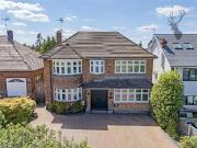 4 bedroom detached house for sale in Whitehall Road,...