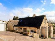 4 Bedroom Detached House For Sale In Winchcombe