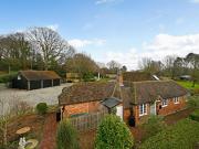 4 bedroom detached house for sale in Woodchurch,...