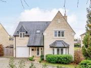4 bedroom detached house for sale in Woodstock Road...