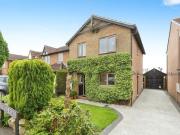 4 Bedroom Detached House For Sale In York