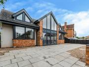 4 bedroom detached house for sale in York Avenue,...