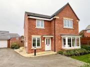 4 bedroom Detached House for sale, Meadow Drive,...