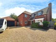4 bedroom Detached House for sale, Nightingale Mews,...